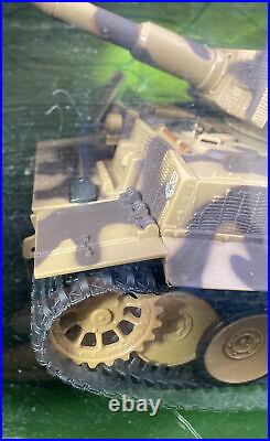 118 Scale Bravo Team Full Articulation WWII German Tiger I by Unimax B