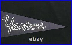 1966 New York Yankees, Statue of Liberty, Team Photo Full Size 29 Pennant