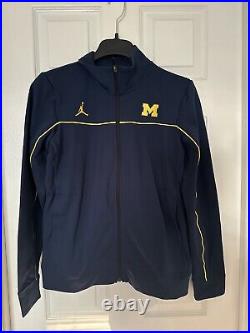 Jordan Men's Medium Michigan Wolverines Football Team PE Full-Zip Warmup Jacket