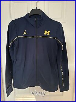 Jordan Men's Medium Michigan Wolverines Football Team PE Full-Zip Warmup Jacket