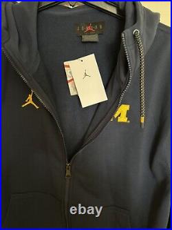 Jordan Mens L Michigan Wolverines Football Team Issue Full-Zip Hoodie DD6142-419