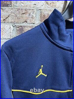 Large Jordan Men's Michigan Wolverines Team Issued Full Zip Warmup Jacket