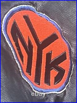 Men's New York Knicks Nike Full-Snap Bomber Jacket XL Y2K Vintage Nike Team