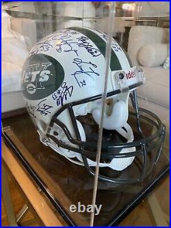 NY JETS TEAM AUTOGRAPHED FULL SIZE FOOTBALL HELMET Parcels Last Year