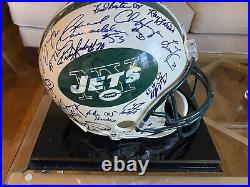 NY JETS TEAM AUTOGRAPHED FULL SIZE FOOTBALL HELMET Parcels Last Year