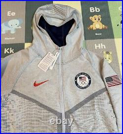 Nike Windrunner USA Hoodie & Medal Stand Pants Set Mens Sz XL Grey White